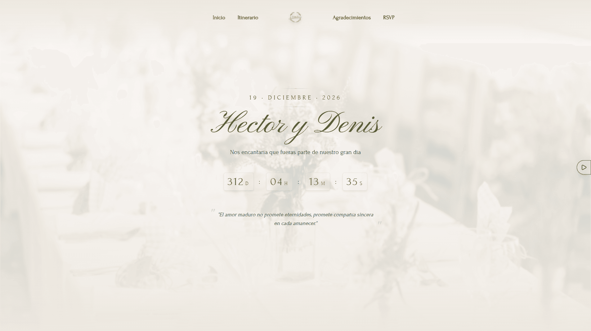 Vista de escritorio de la invitación web interactiva